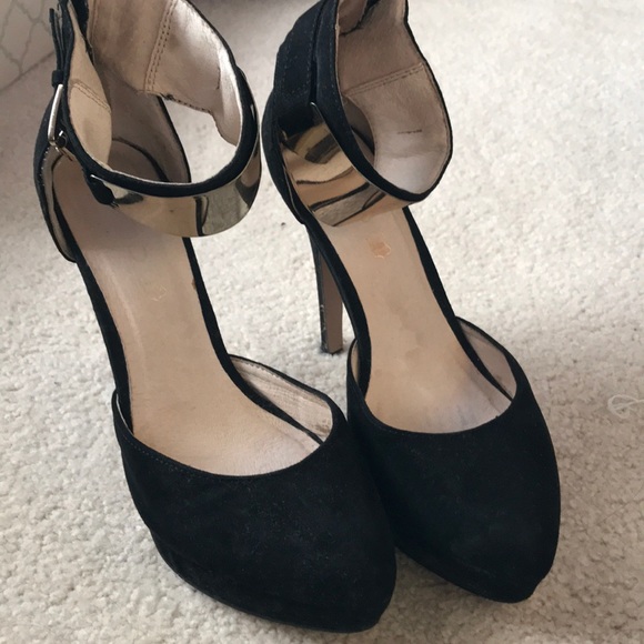 Aldo closed toe platform heels - Picture 4 of 4